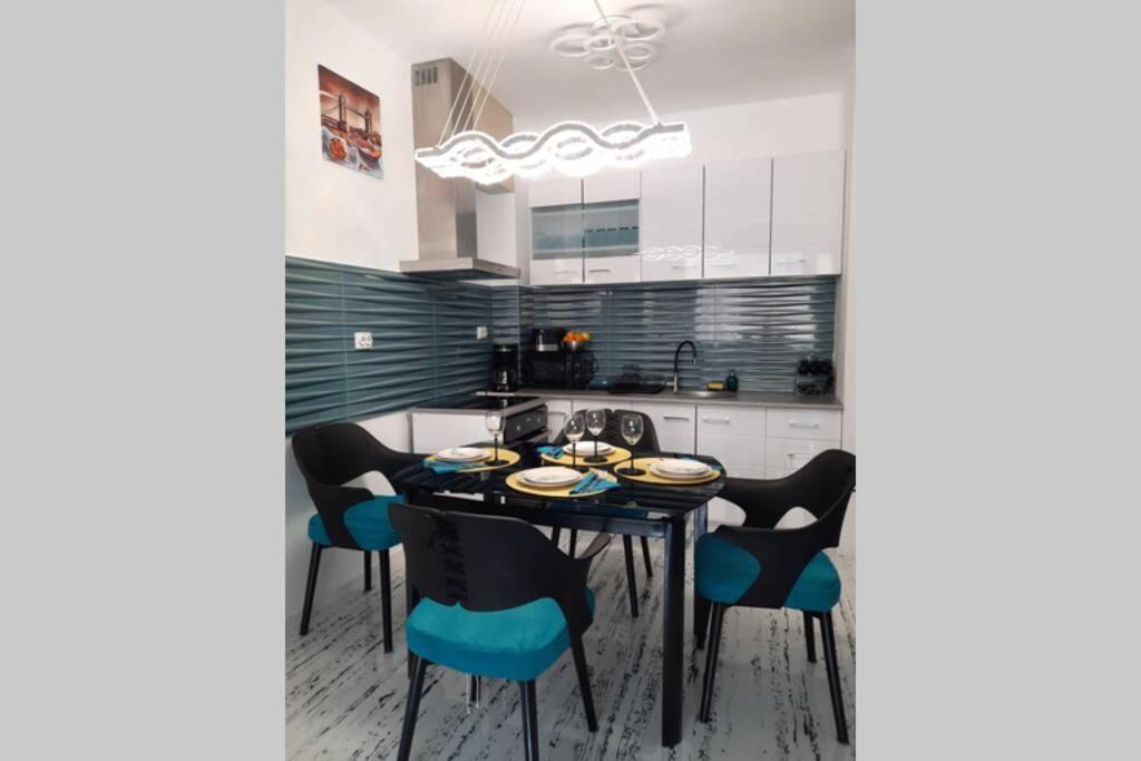 Apartament Erika Сіная Екстер'єр фото